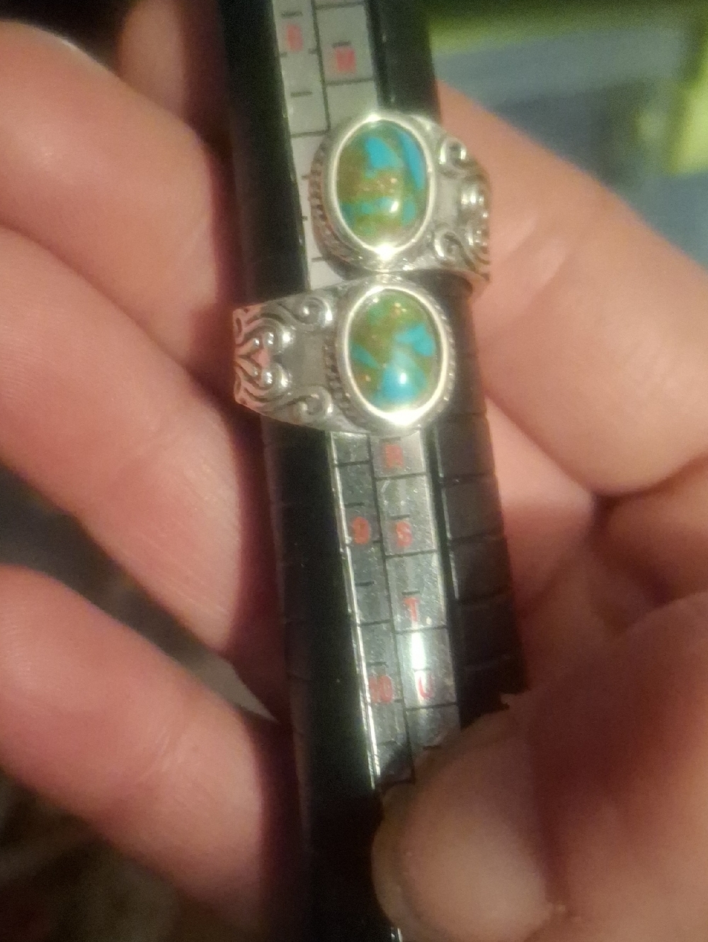 Turquoise Oval Stone Silver Ring - Blue Green Accent
